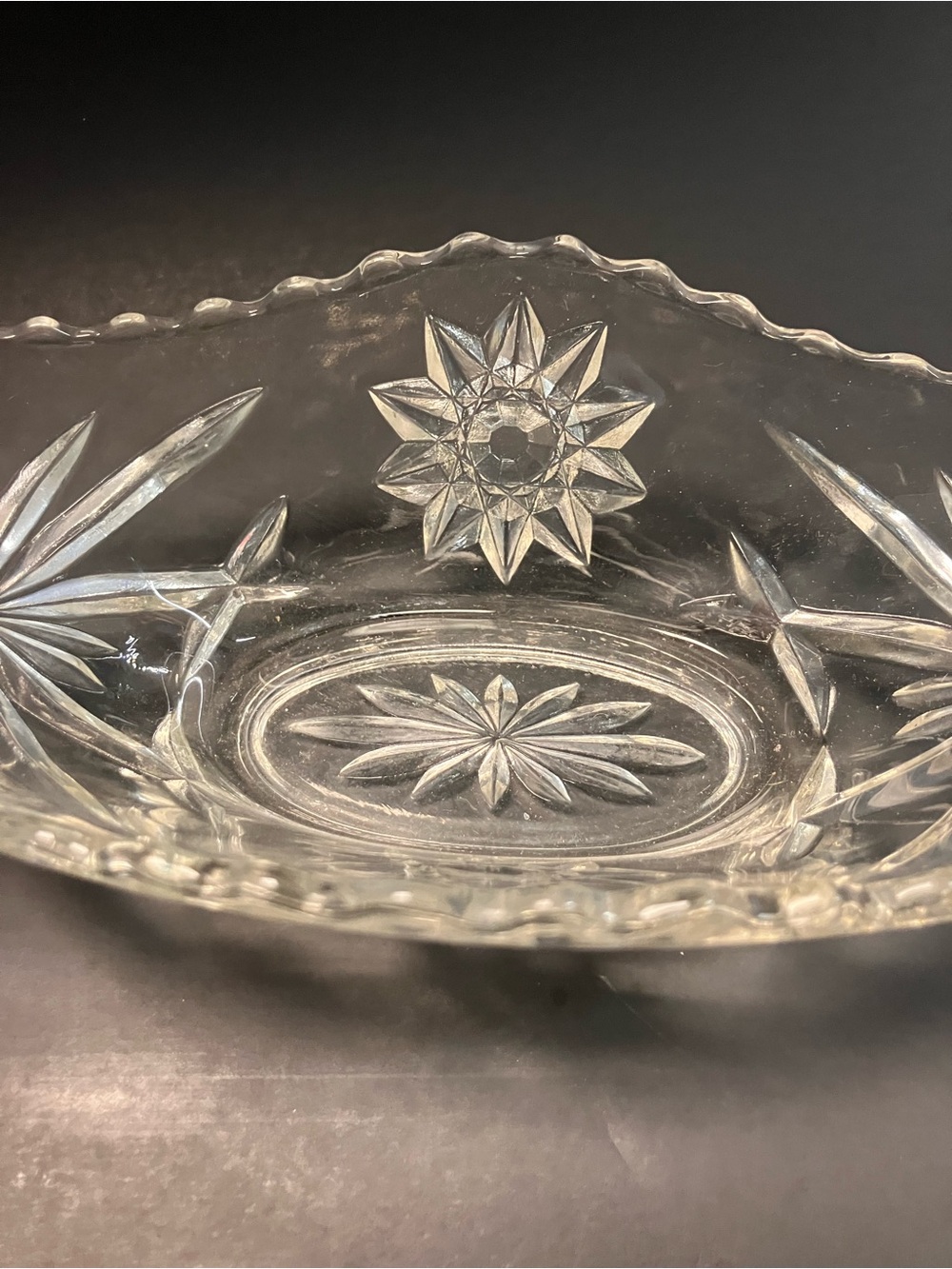 Anchor Hocking Clear Glass Starburst Serving Bowl